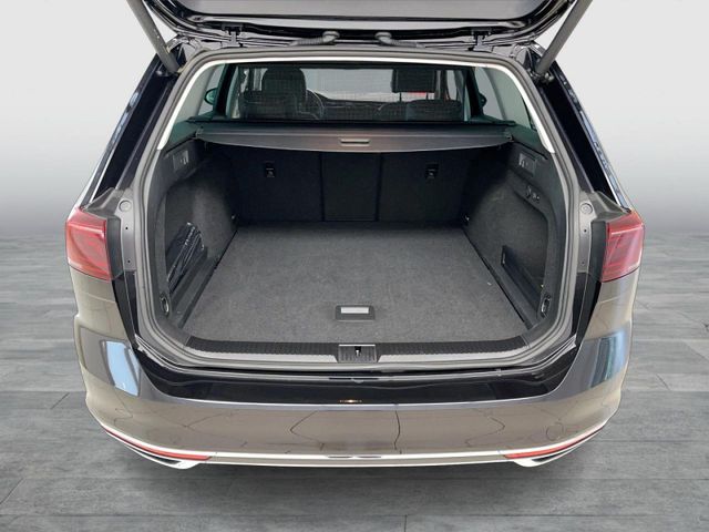 Passat Variant 2.0 TDI DSG Elegance Bluetooth