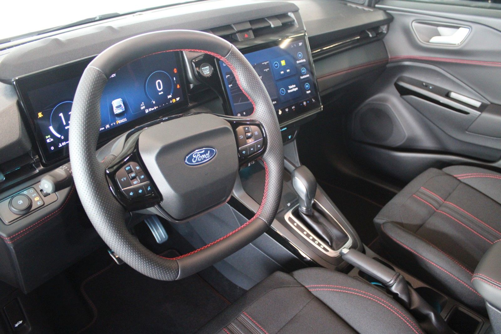 Fahrzeugabbildung Ford Puma 1,0 EcoBoost Hybrid ST-Line Automatik GJR