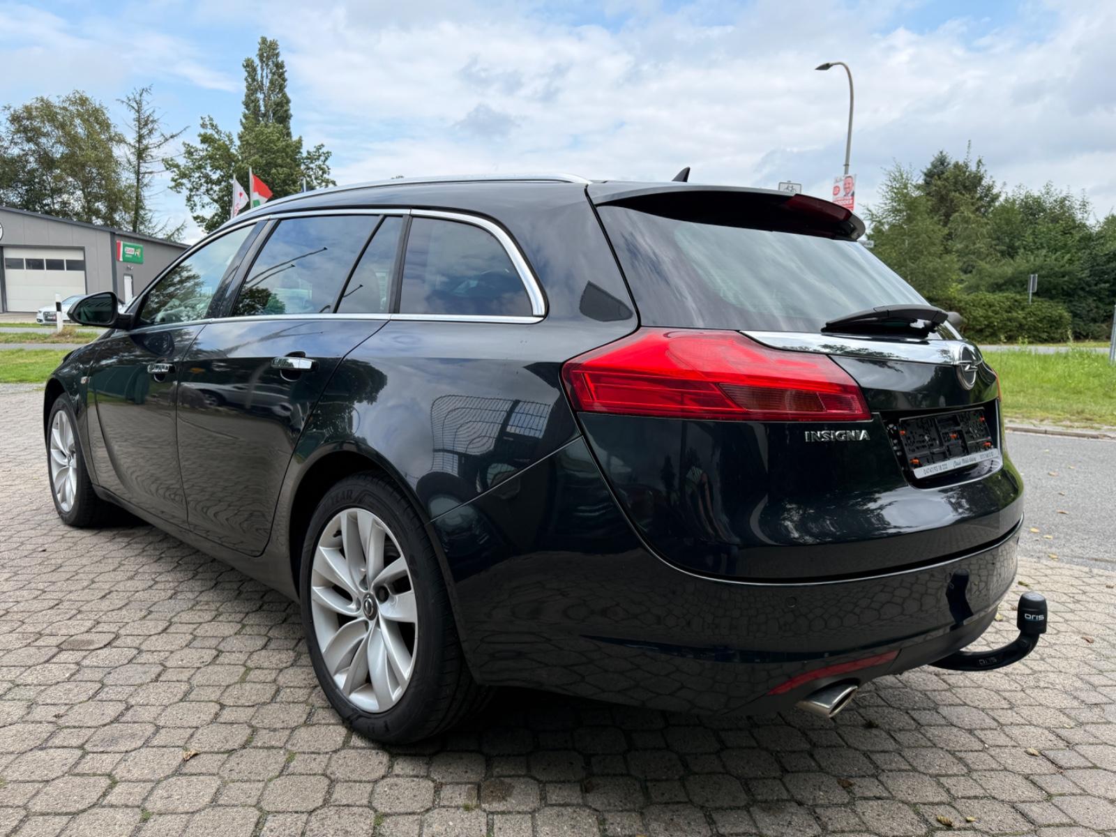 Opel Insignia 2013 — photo 8