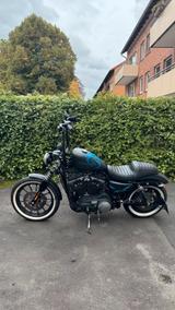 Harley-Davidson 883 - HARLEY-DAVIDSON 2009 883