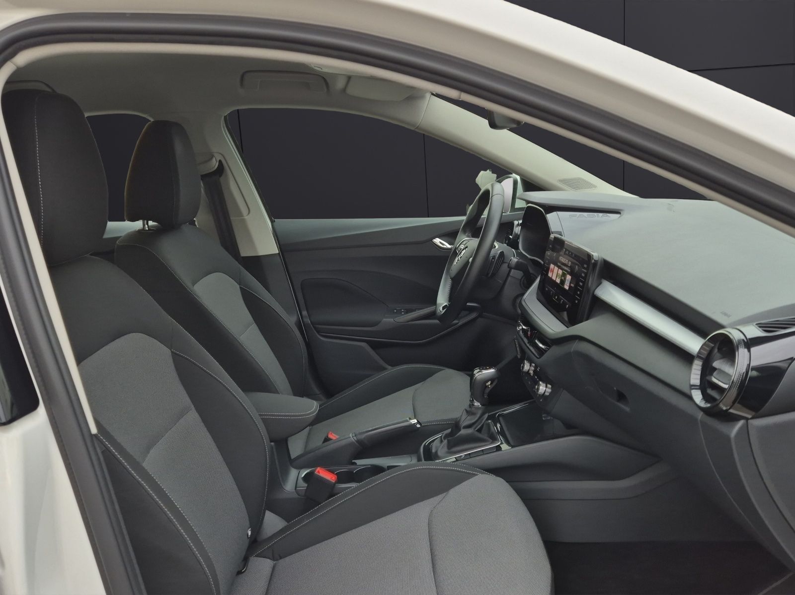 Fahrzeugabbildung SKODA Fabia TSI Ambition DSG LED Navi AID Climatronic