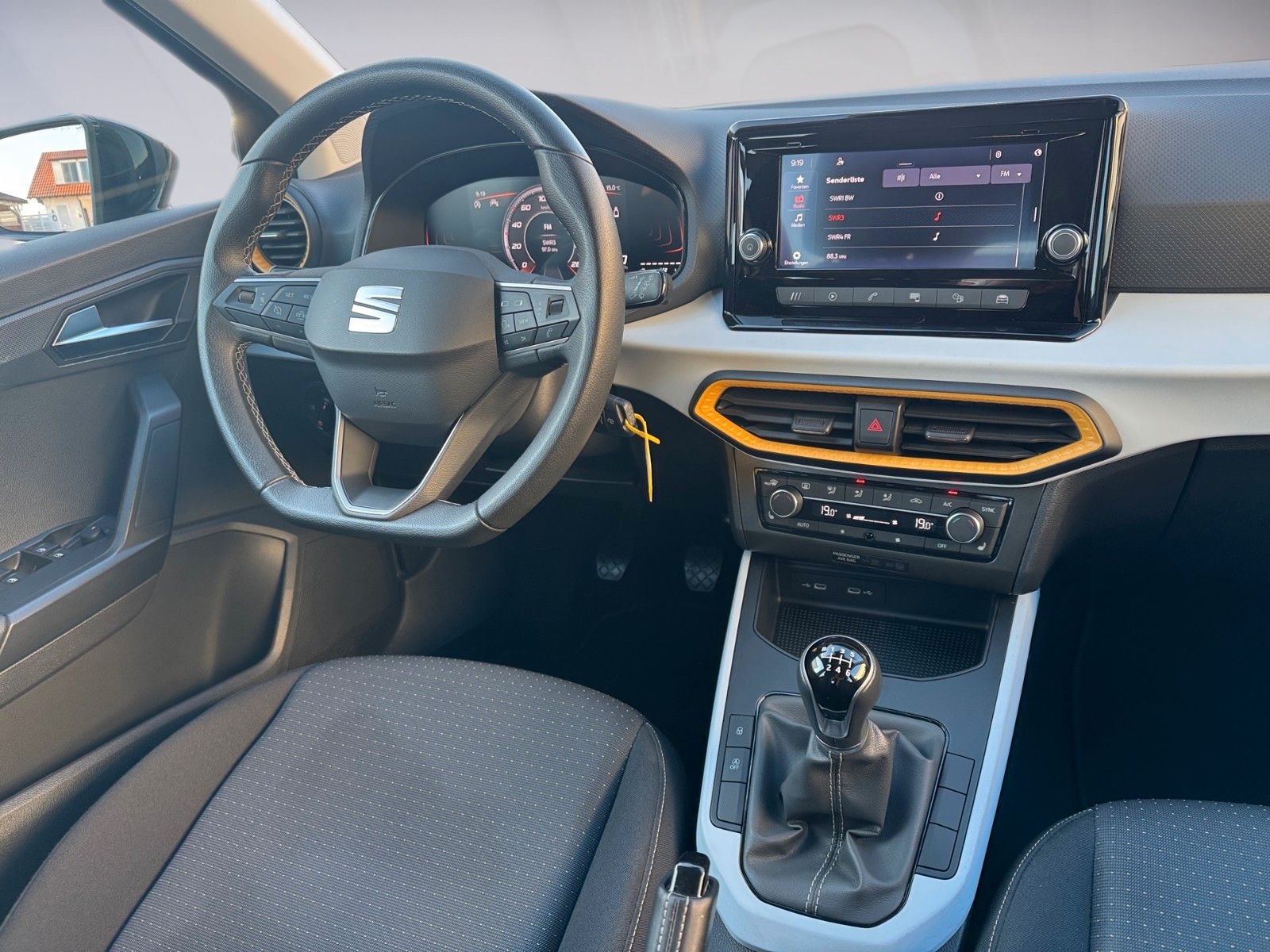Fahrzeugabbildung SEAT Arona Style 1.0 TSI