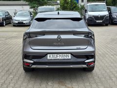 Fahrzeugabbildung Rafale Techno 1.2 E-TECH Hybrid 200 4Control adv