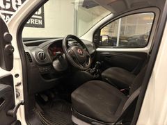FIAT Fiorino 8-Fach USB