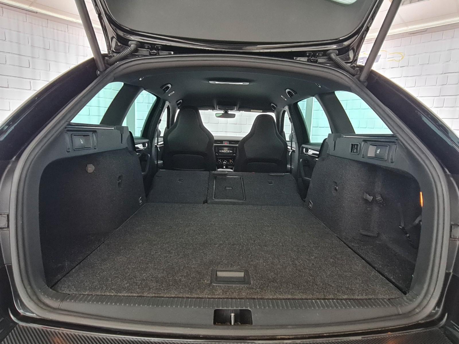 Skoda Octavia Combi RS, unfallfrei, Navi, Kamera, LED