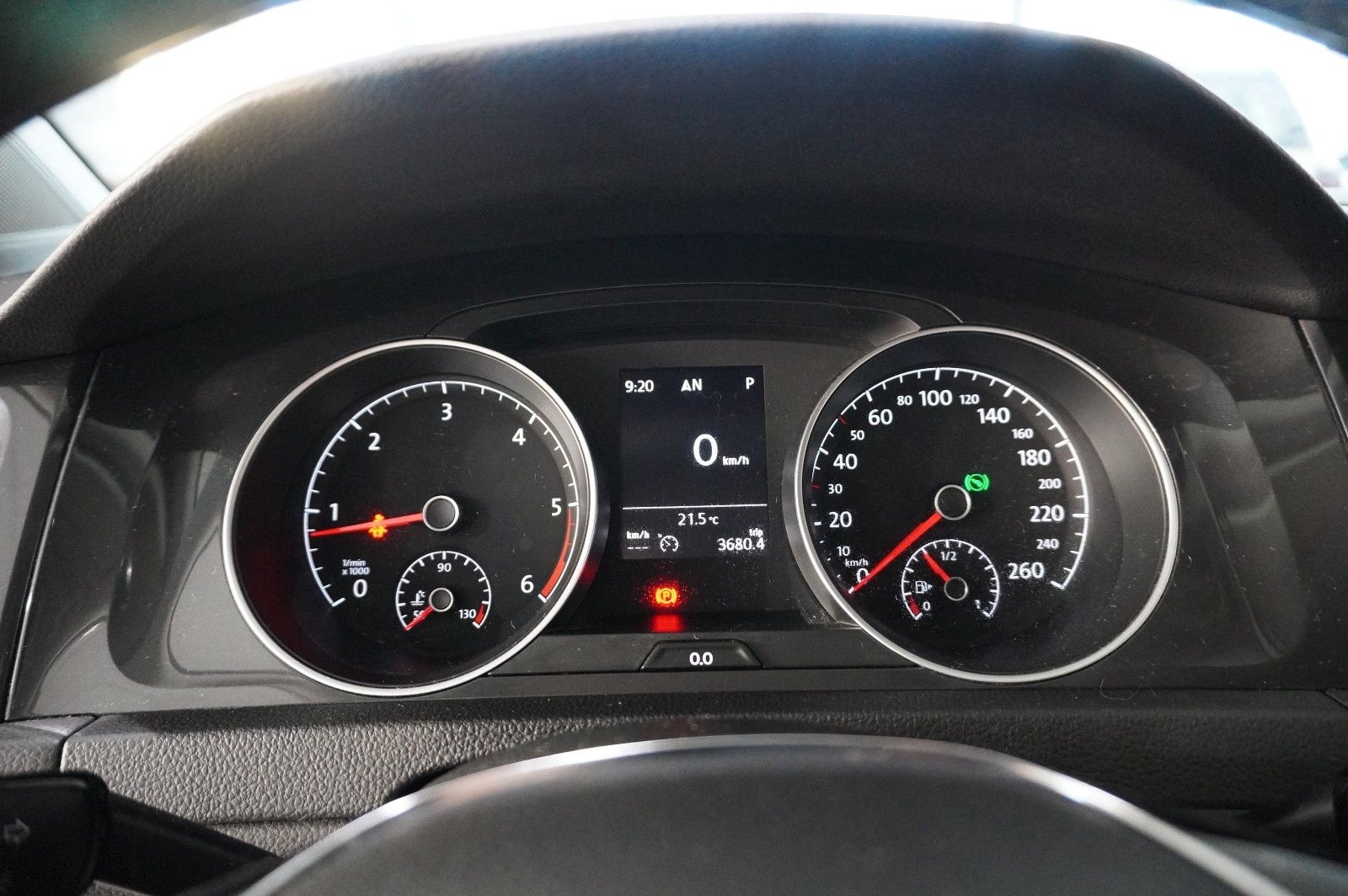 Fahrzeugabbildung Volkswagen Golf VII Lim. 2.0 TDI COMFORTL. DSG NAVI/LED/ACC