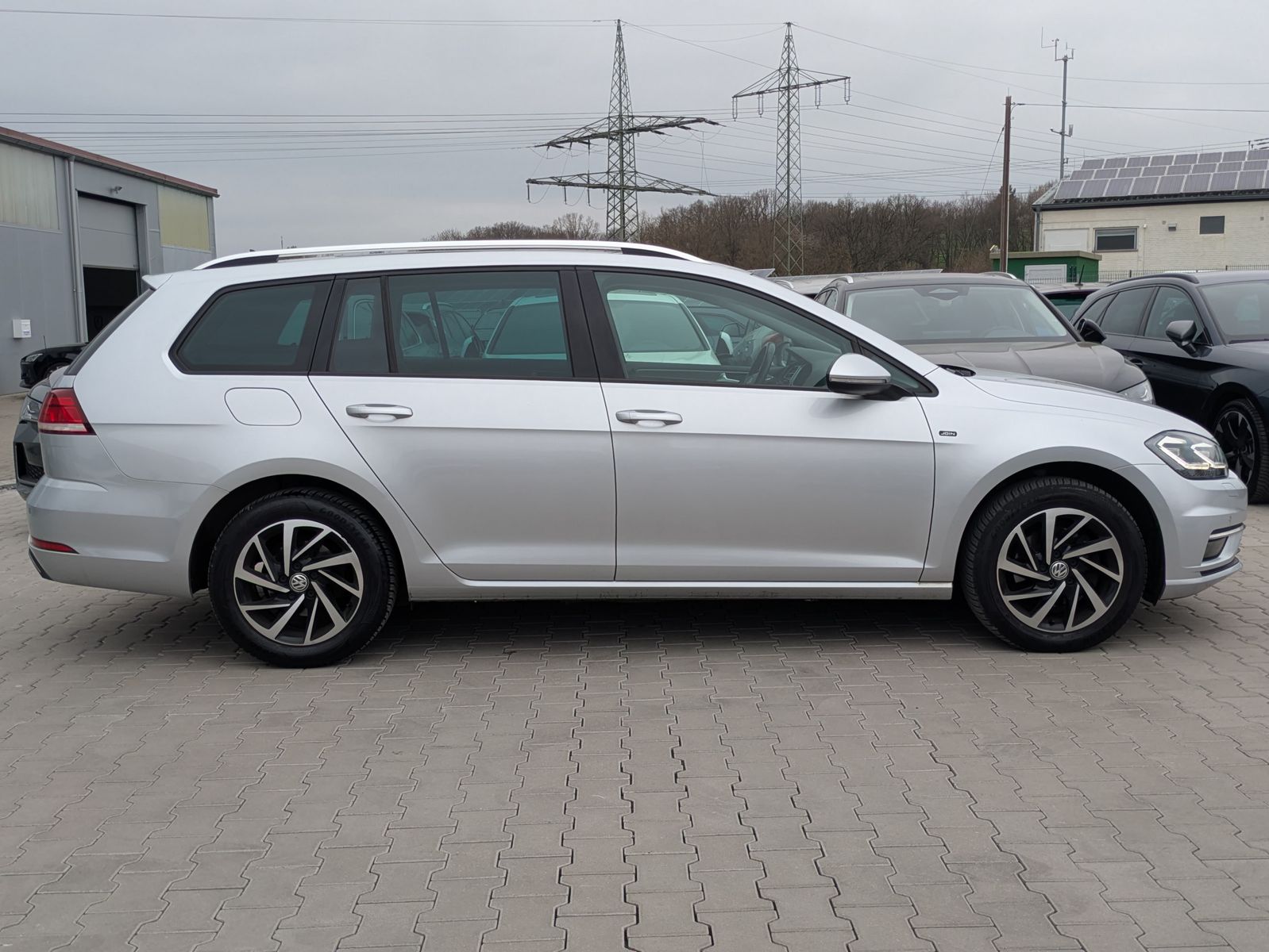 Fahrzeugabbildung Volkswagen Golf 2.0 TDI Join PANO*LED*ACC*KAM*APP*02/26TÜV