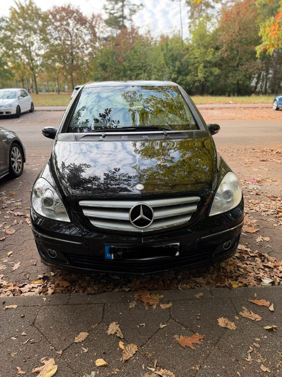 Mercedes-Benz B 170