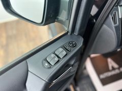 MERCEDES-BENZ Viano 3.0 CDI lang / V6 / GARANTIE / AHK / 1.HD MERCEDES-BENZ Viano 3.0 CDI lang / V6 / GARANTIE / AHK / 1.HD