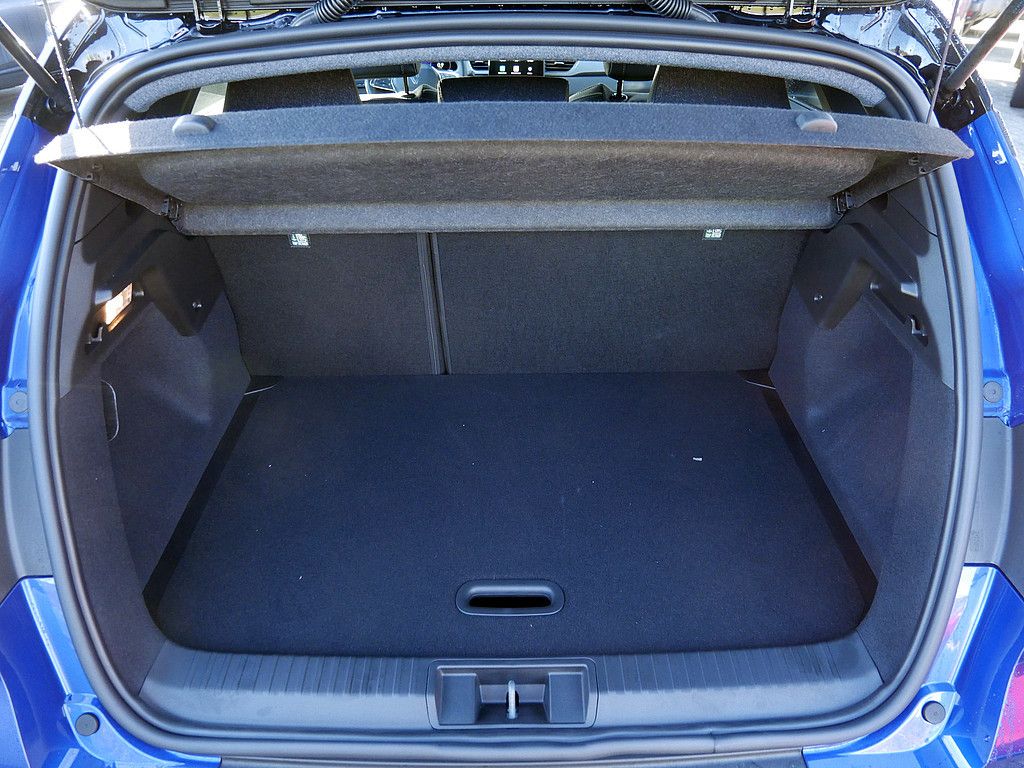 Fahrzeugabbildung Renault Captur Techno TCe 160 SHZ KAMERA NAVI ACC LED