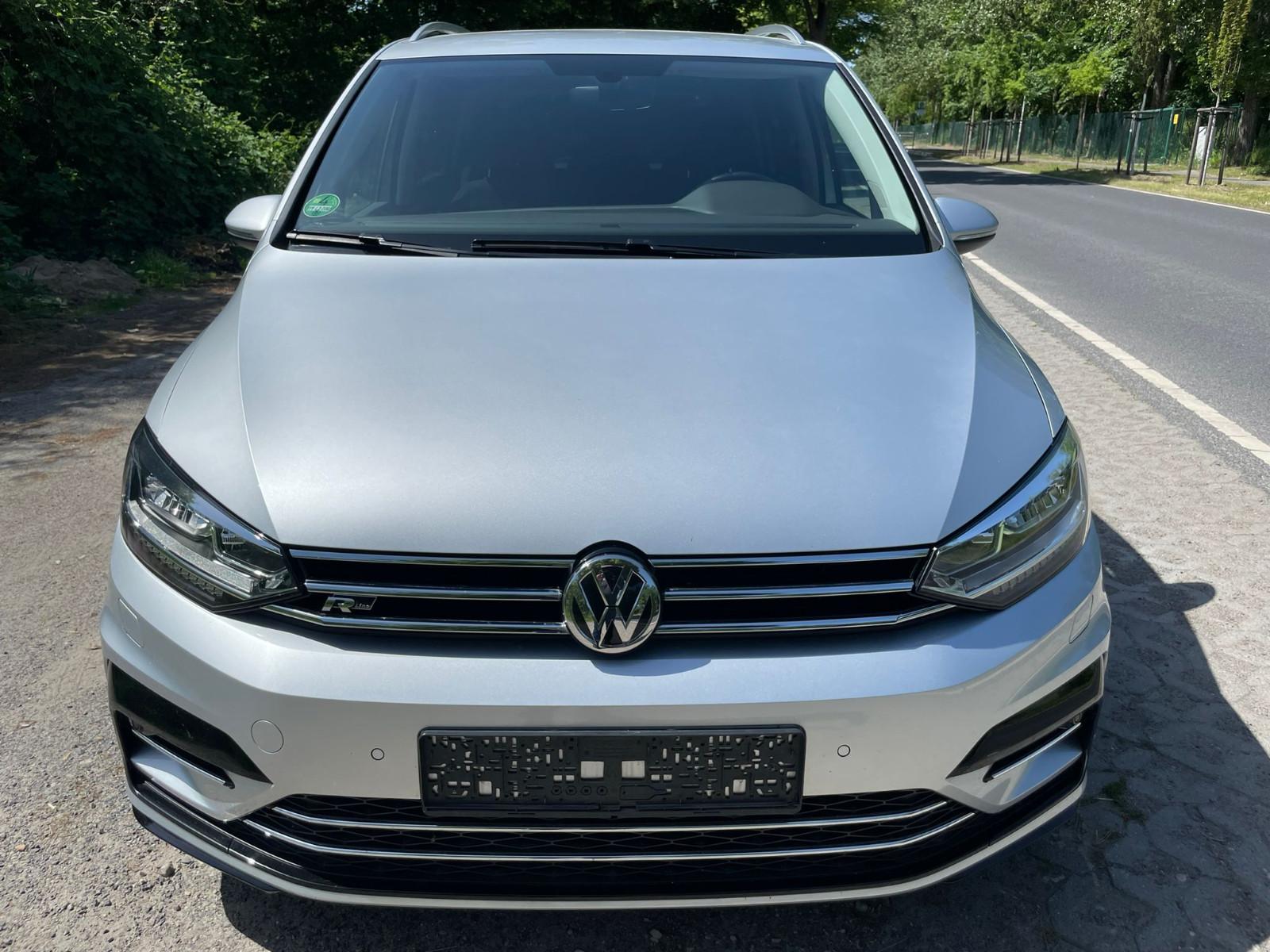 Volkswagen Touran Comfortline 1,5 TSi DSG Standh,SHZ,7Sitz
