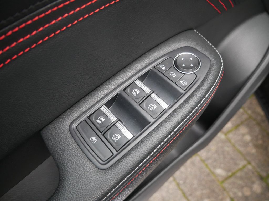 Fahrzeugabbildung Renault Arkana R.S. Line TCe 160 SHZ KAMERA NAVI ACC LED