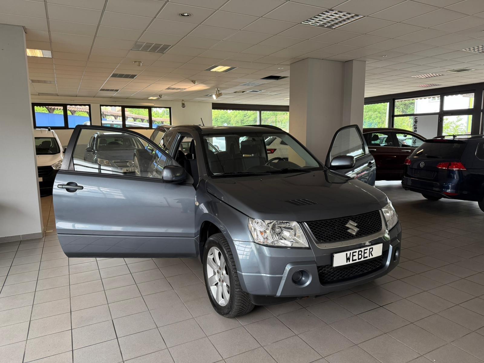 SUZUKI GRAND VITARA 1.9 DDIS 129CH - 4X4 - BVM - VOLANT EN CUIR - ATTELAGE