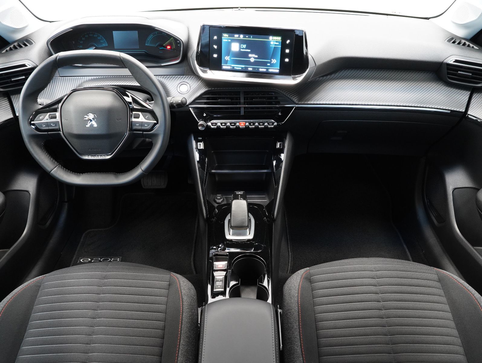 Fahrzeugabbildung Peugeot e-208 Active 50KWH/11KW/WÄRMEPUMPE/SOH