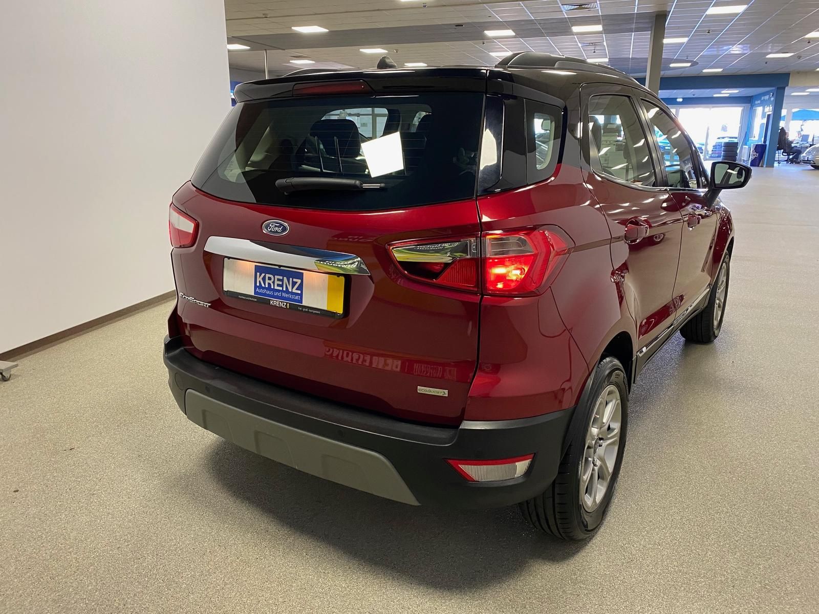 Fahrzeugabbildung Ford EcoSport 1.0 Titanium Automatik+AHK++NAVIGATION+