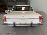 Other Wolga GAZ M24 - Other mit Benzin-Antrieb: Limousine, Wolga