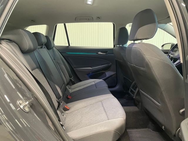 Golf VIII Variant Life 2.0 TDI DSG LED SHZ ACC R