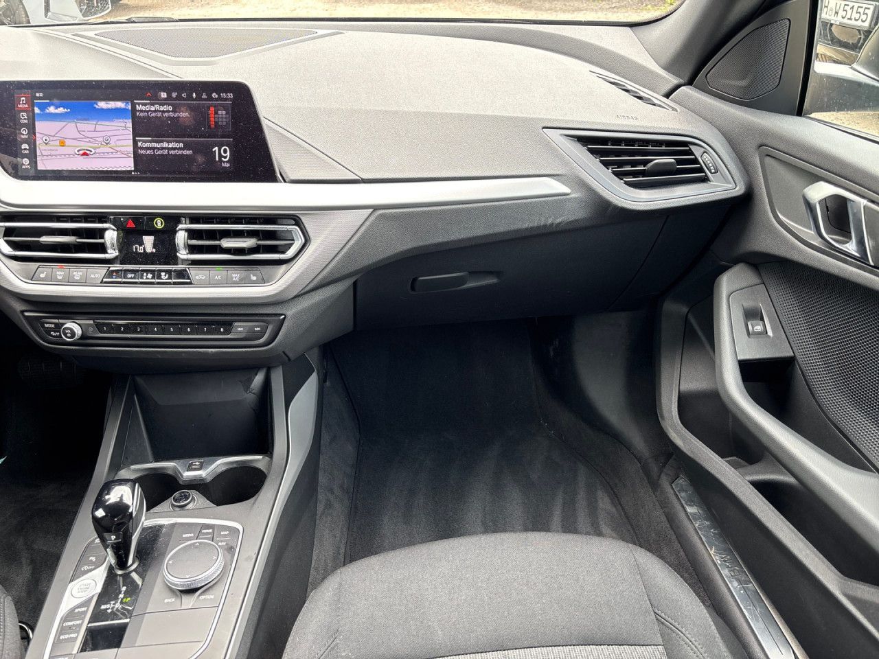 BMW 218 Gran Coupé - Bild 11