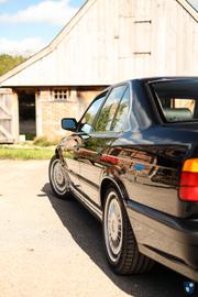 صورة مصغرة 23 لـ 1990 BMW M5