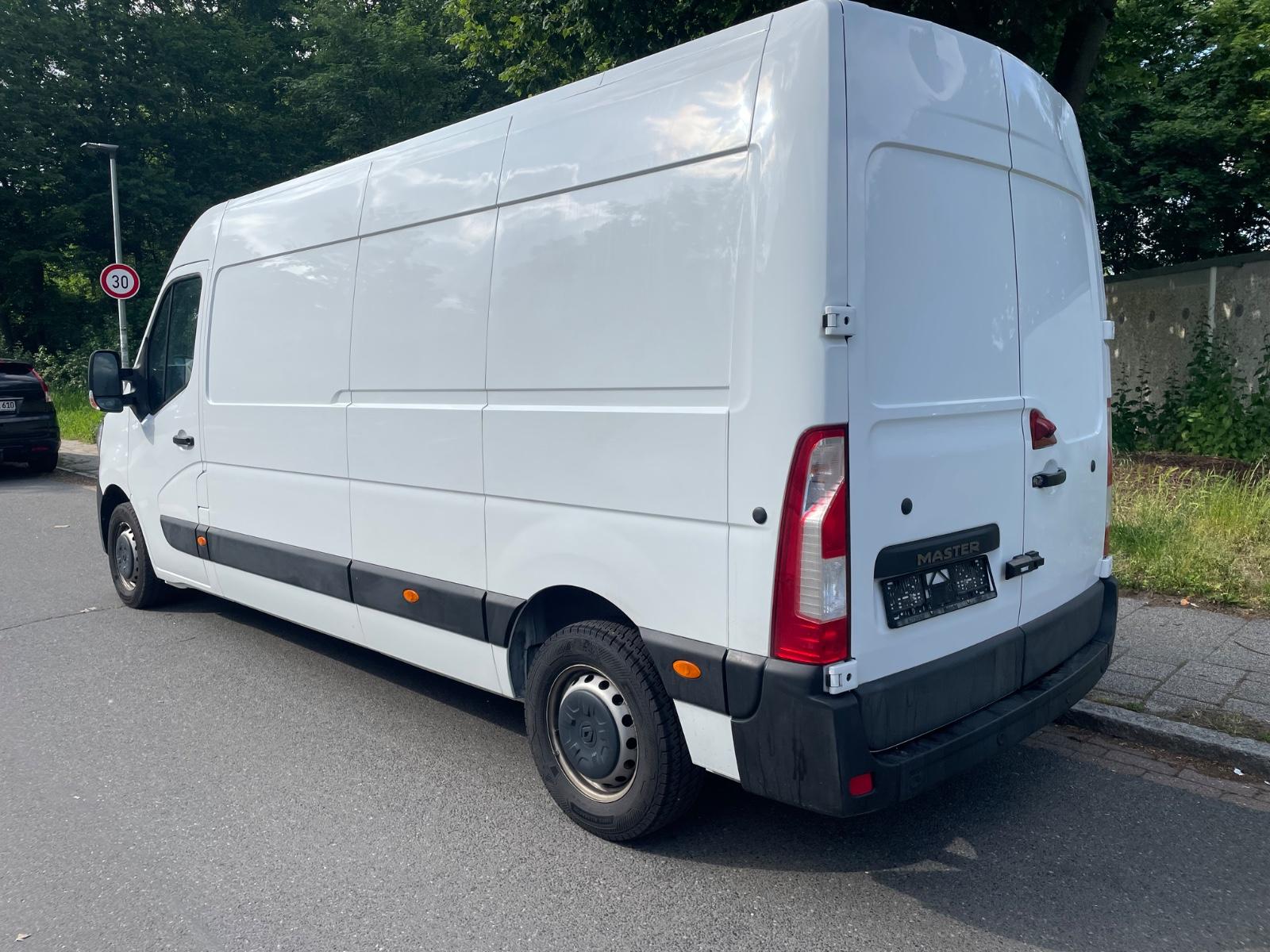 Renault Master