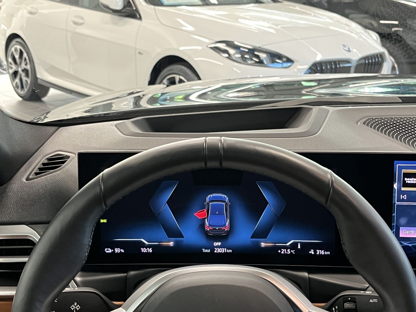 BMW i4 - Bild 10