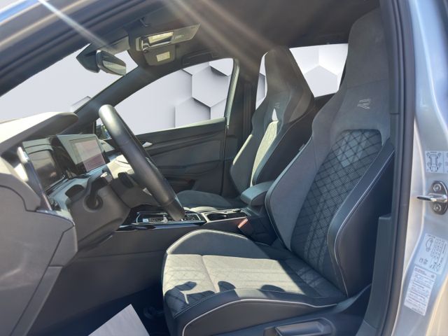 Golf Variant VIII Mildhybrid R-Line 1.5 eTSI DSG
