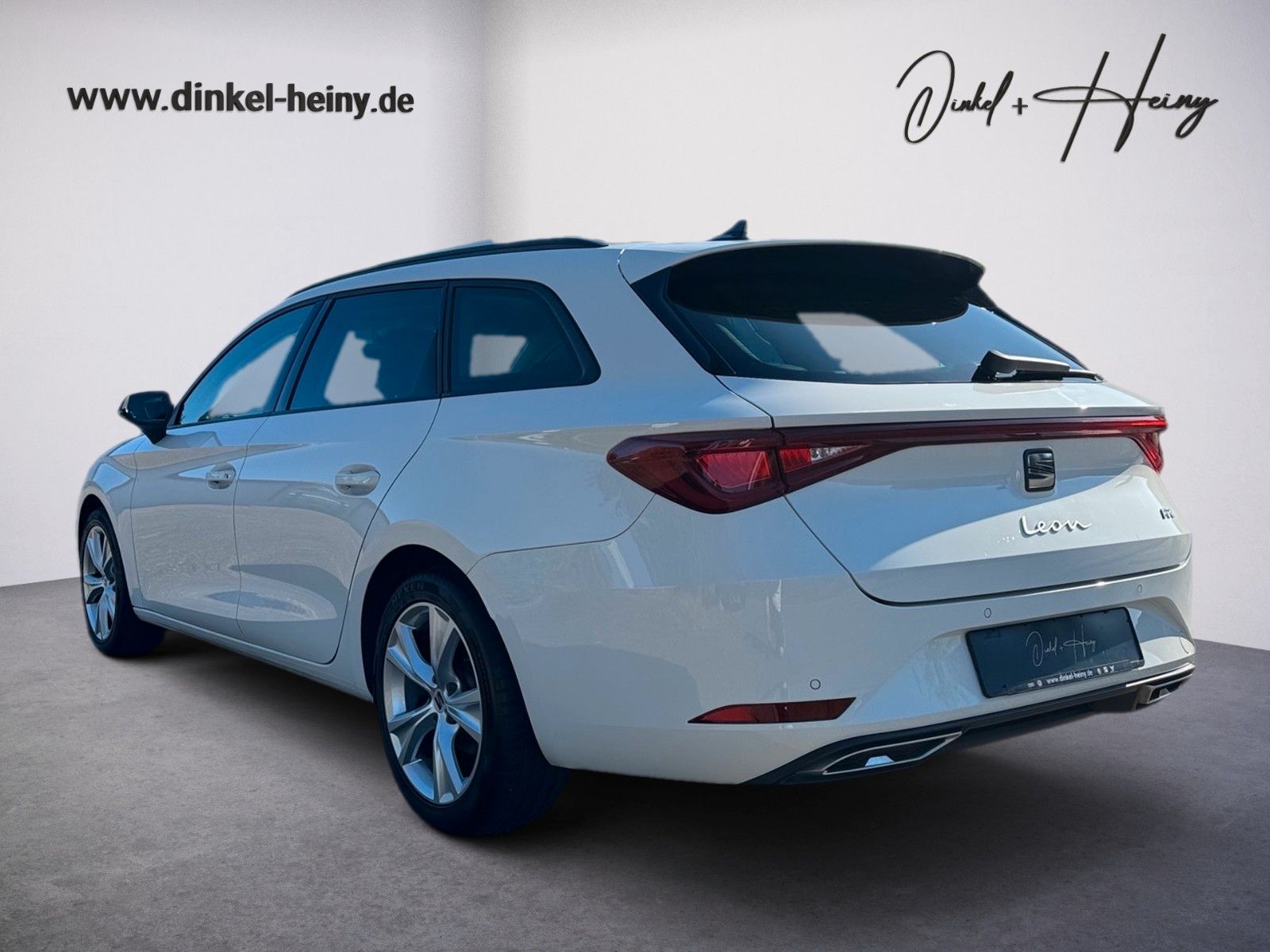 Fahrzeugabbildung SEAT Leon Sportstourer FR-Line 2.0 TDI