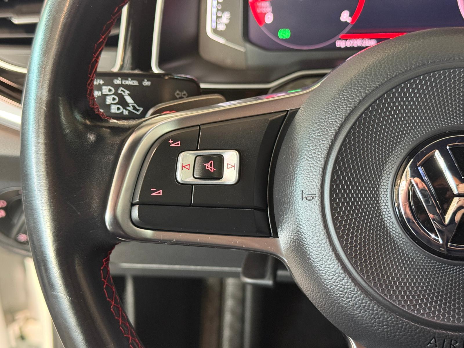 Volkswagen Polo VI GTI DSG LED/SHZ/KLIMA/TEMPOMAT