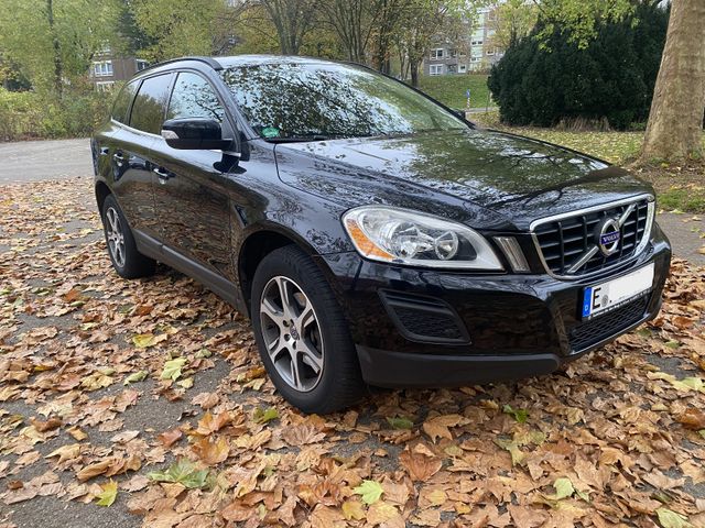 Volvo XC60 D3 AWD Momentum