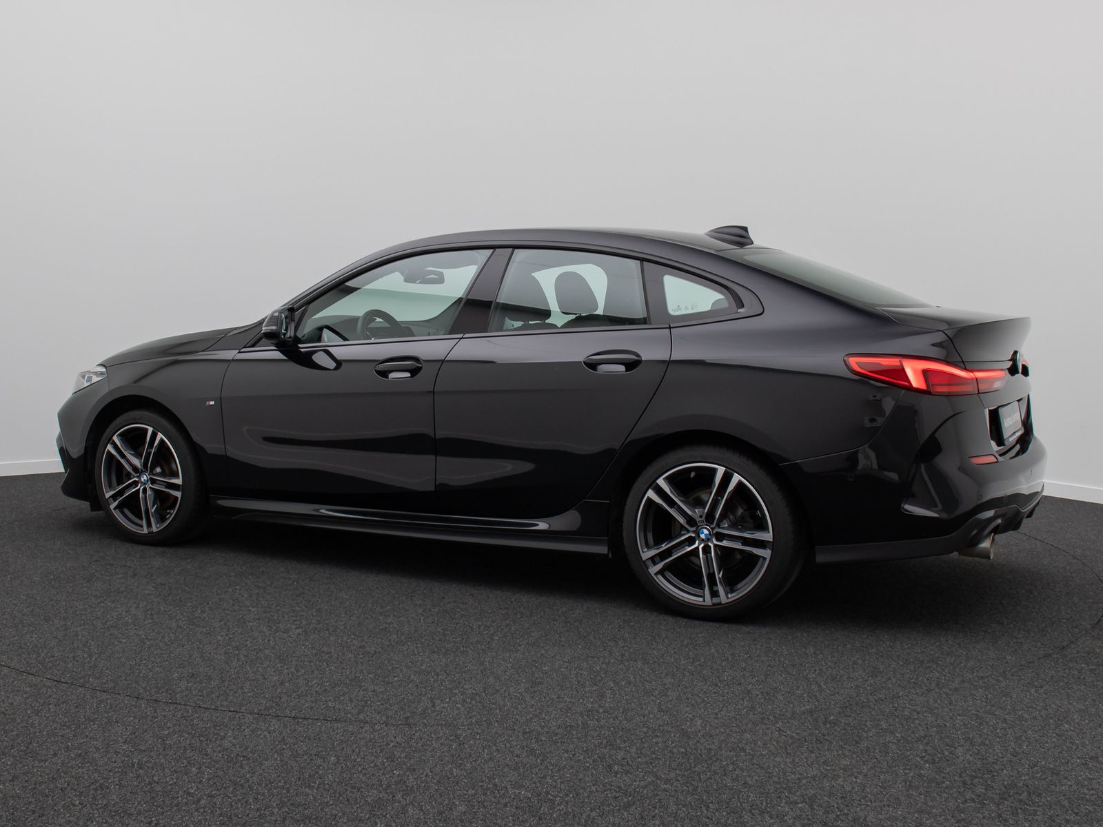 Fahrzeugabbildung BMW 218i Gran Coup&eacute; MSport DAB Lenkradheizung 18Zoll