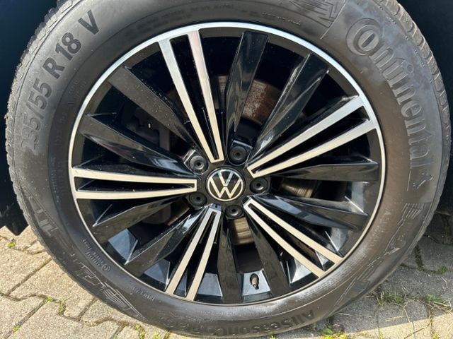 Fahrzeugabbildung Volkswagen Tiguan 2.0 TSI ELEGANCE 4MOTION KLIMA LED NAVI A