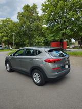 Hyundai TUCSON 1.6 GDI Pure 1. Hand - Hyundai TUCSON in Wuppertal