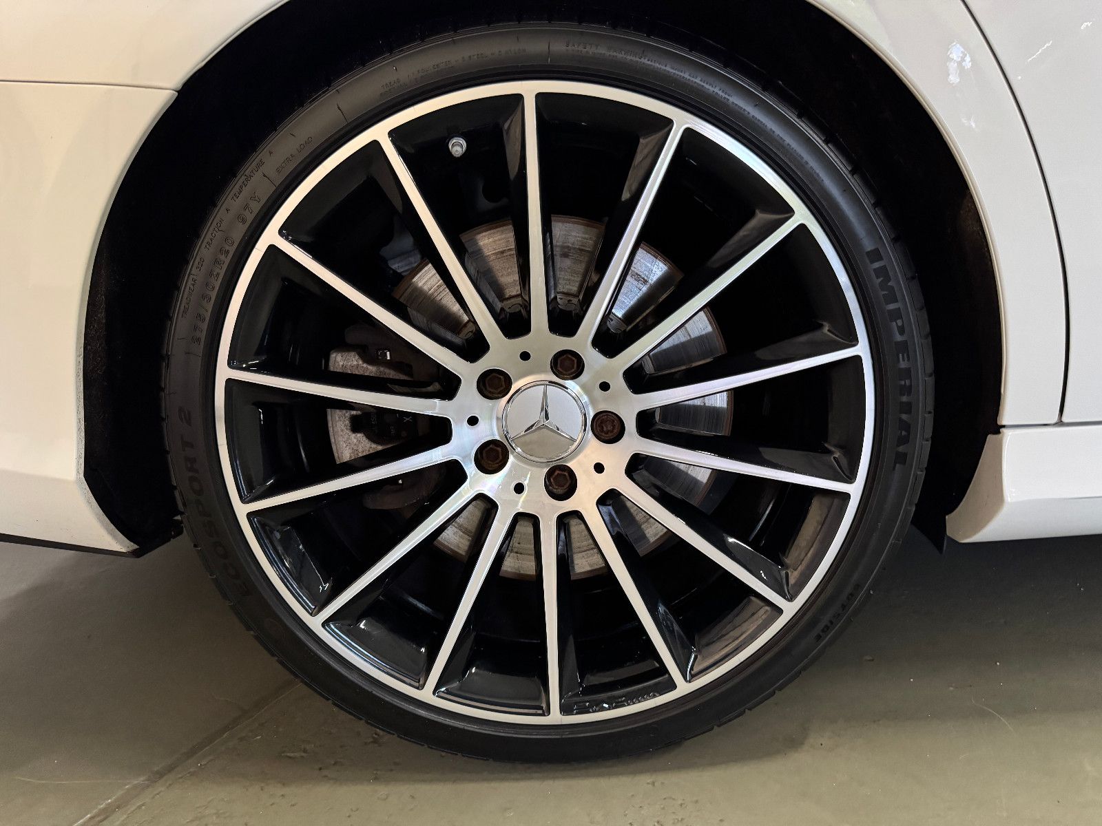 Fahrzeugabbildung Mercedes-Benz E 53 AMG 4Matic+ MBUX MEMORY AIRMATIC SD 360 DIS