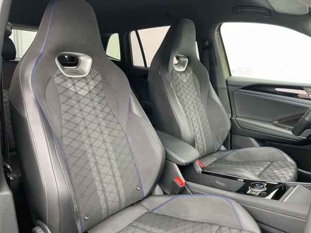 Tiguan 2.0 TDI R-Line Black Style AHK/360°Kamera