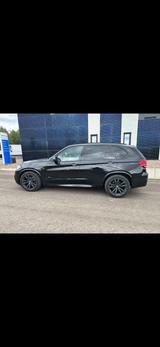 BMW X5  M Packet voll voll bj 9/18 Servi... - BMW X5 M mit Diesel-Antrieb