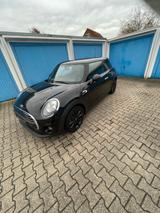MINI Mini One in schwarz - MINI ONE in Mönchengladbach
