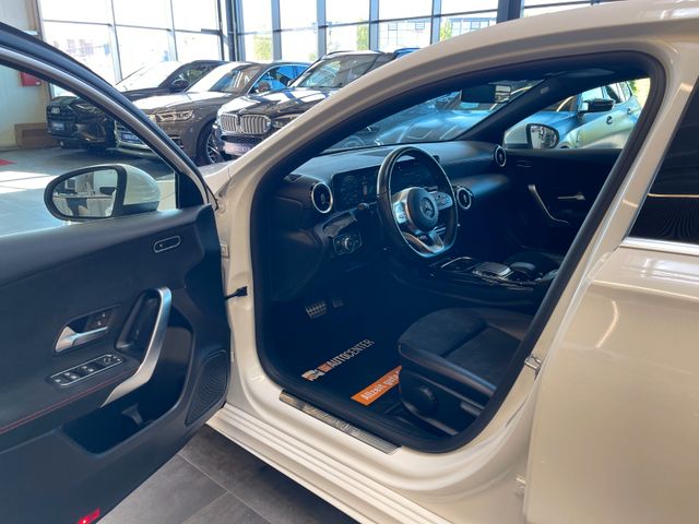 Mercedes-Benz A35 AMG 4Matic *PANO*LED*PDC*CARPLAY*