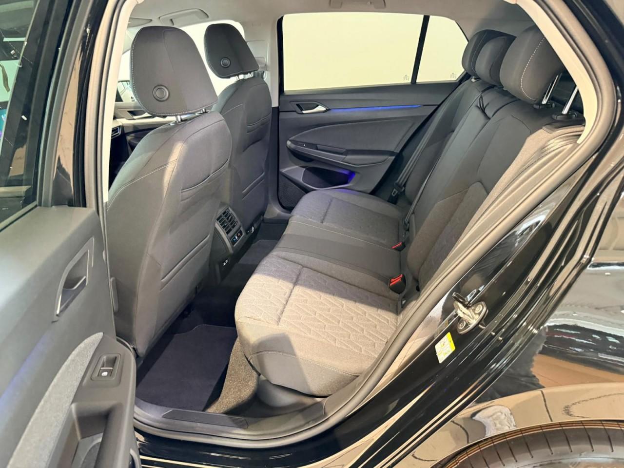 Volkswagen Golf VIII 1.5TSI Life LED ACC RFK AHK APP Klima, миниатюра 24