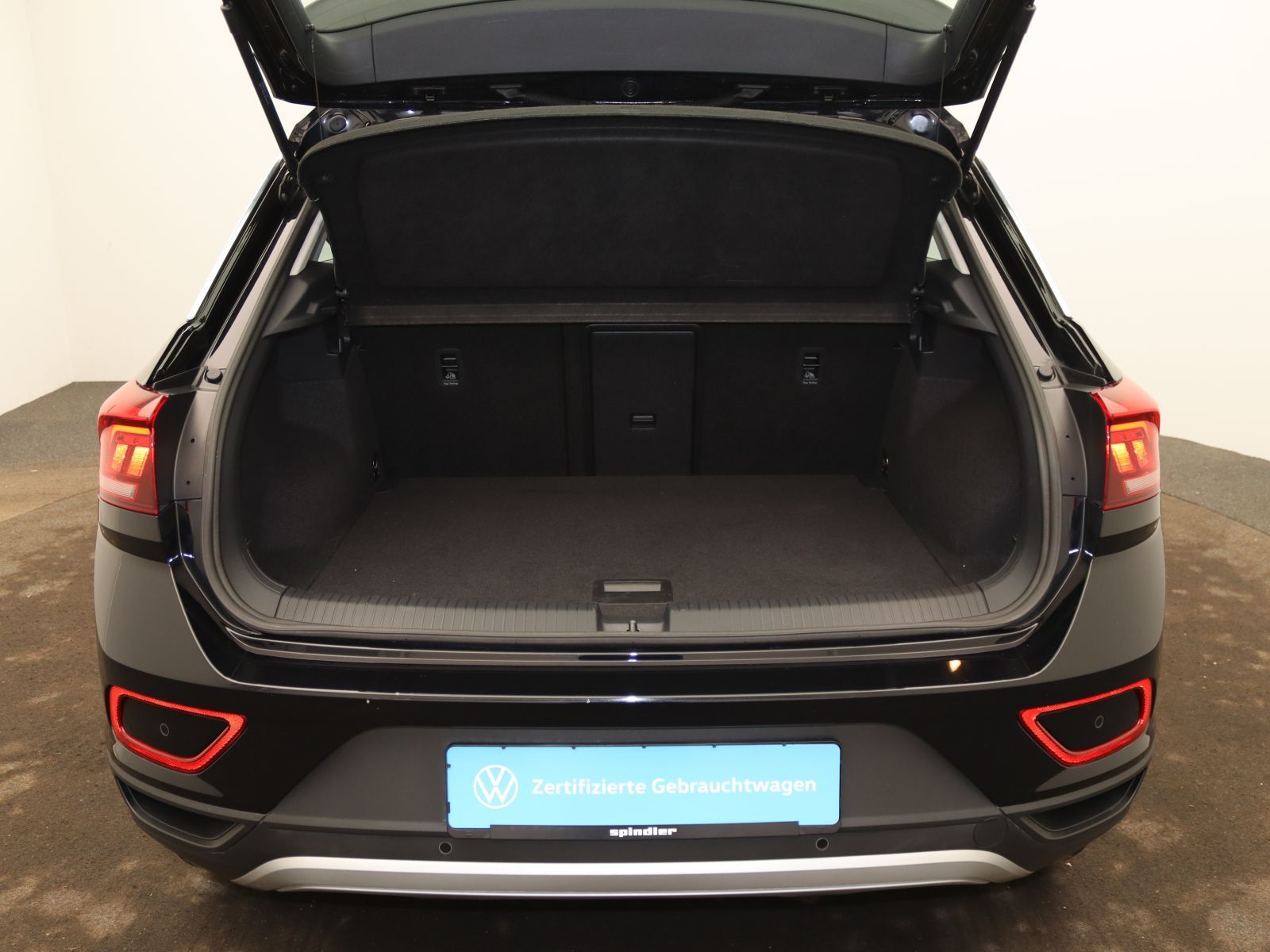 Volkswagen T-Roc - Bild 10