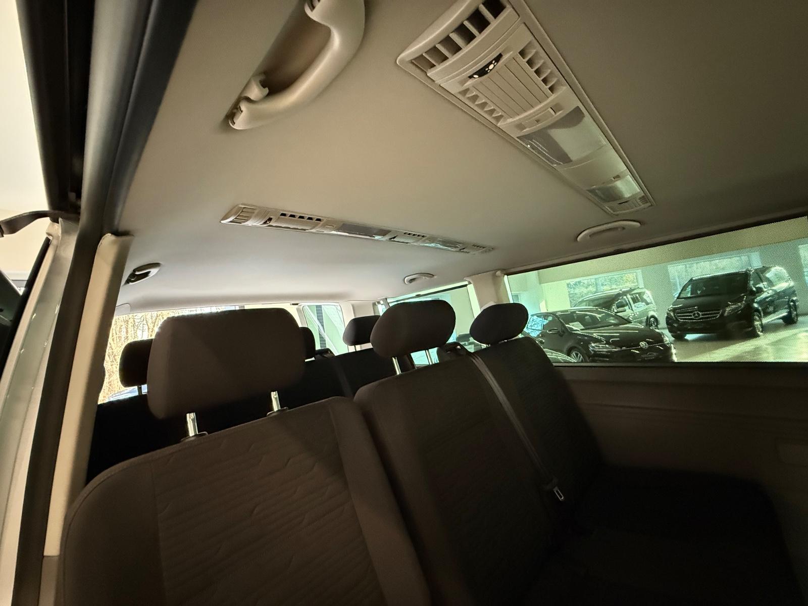 Volkswagen T6.1 Caravelle 4 Motion  DSG NAVI LED 8 SITZE