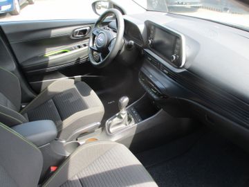 Hyundai i20 Smart LED + Kam + Shz. + 17" Alu
