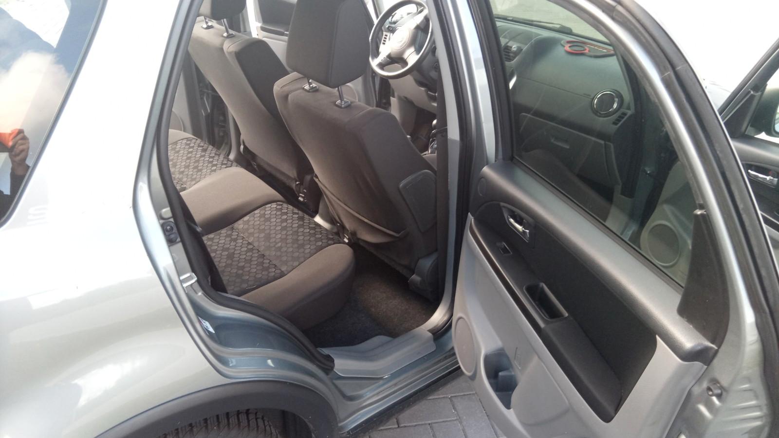 Suzuki SX4 Classic 1.6 VVT 2WD Style Style