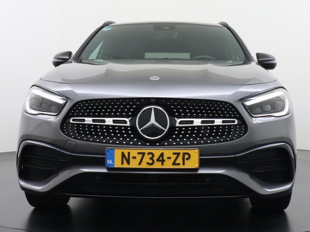 Mercedes-Benz GLA 180 Business Solution AMG | Panorama - Schie