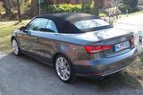 Audi Cabriolet quattro S line - Audi Cabriolet mit Benzin-Antrieb: Automatik