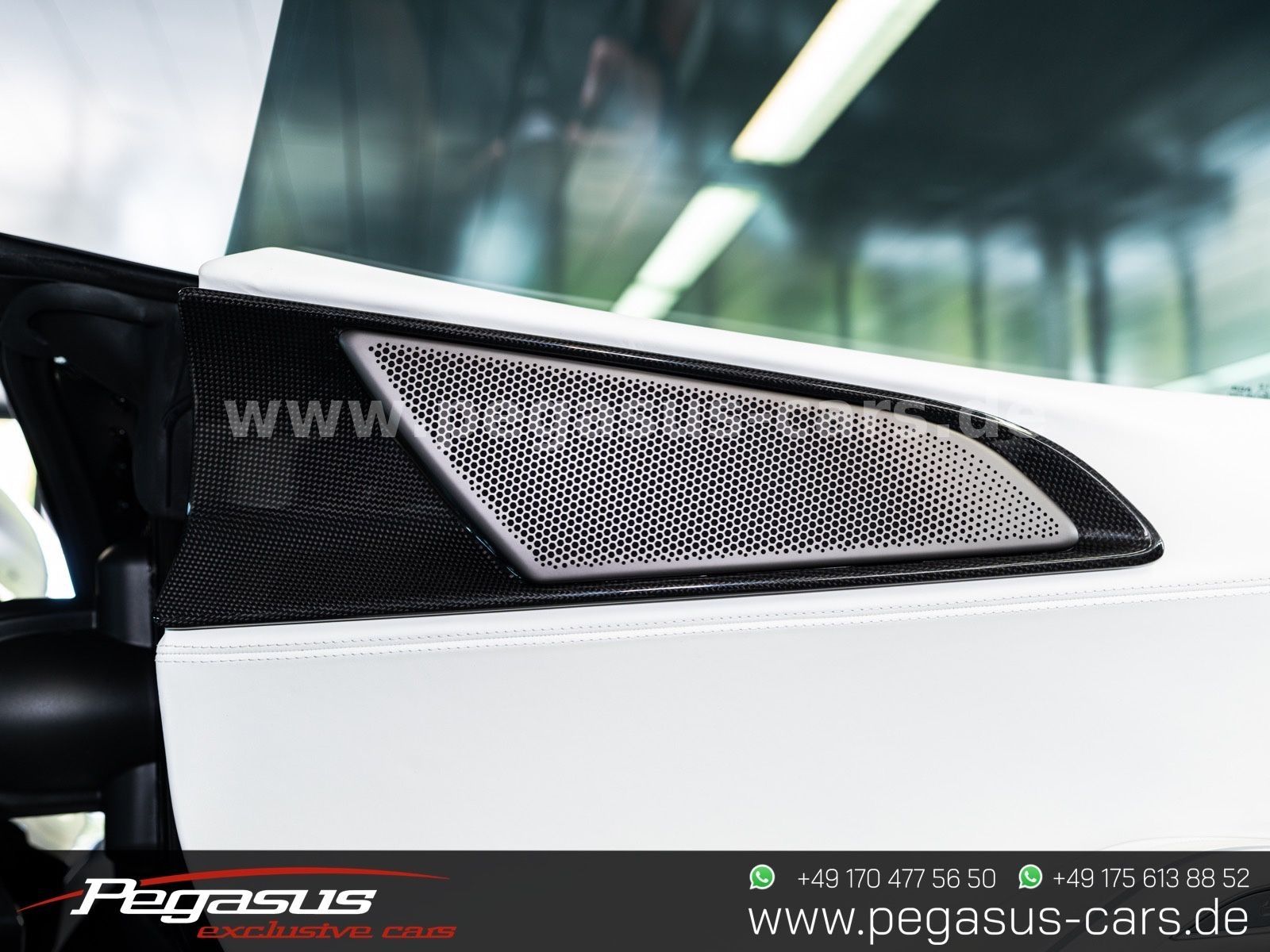 FERRARI Purosangue - 30