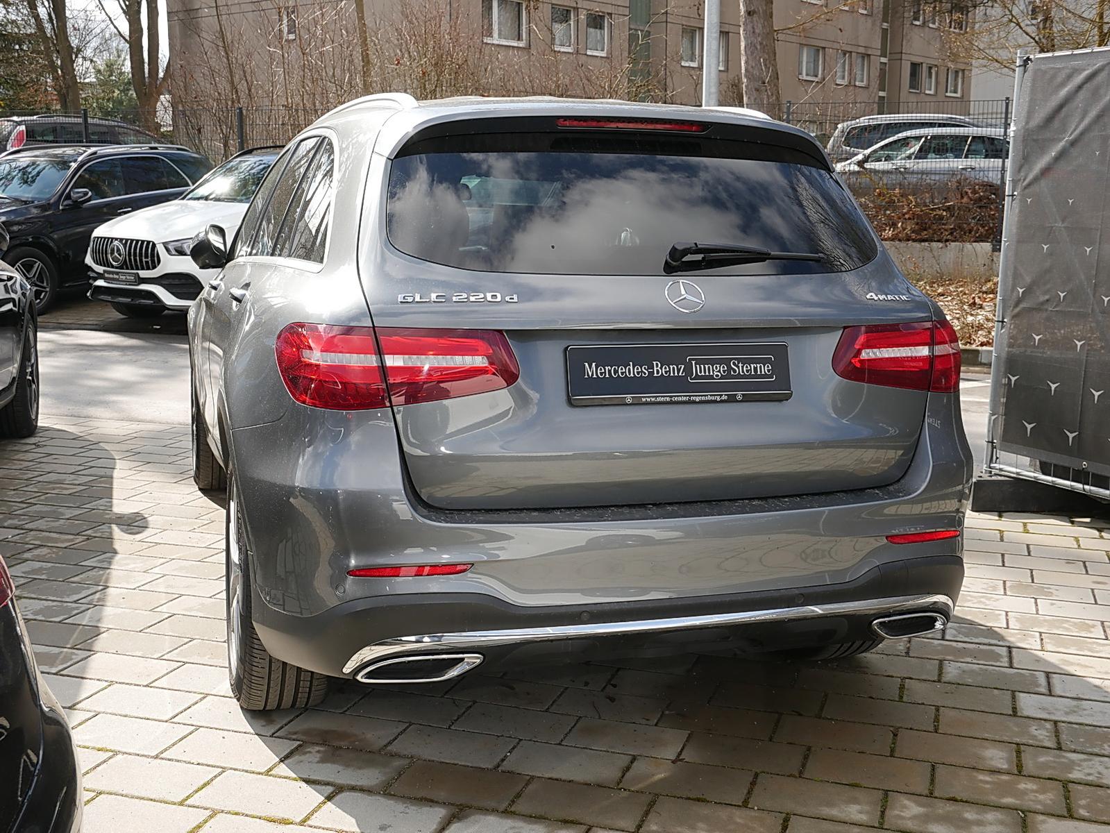 Mercedes-Benz GLC 220 d 4M+AMG+DISTRONIC+Kamera+AHK+Totwinkel+