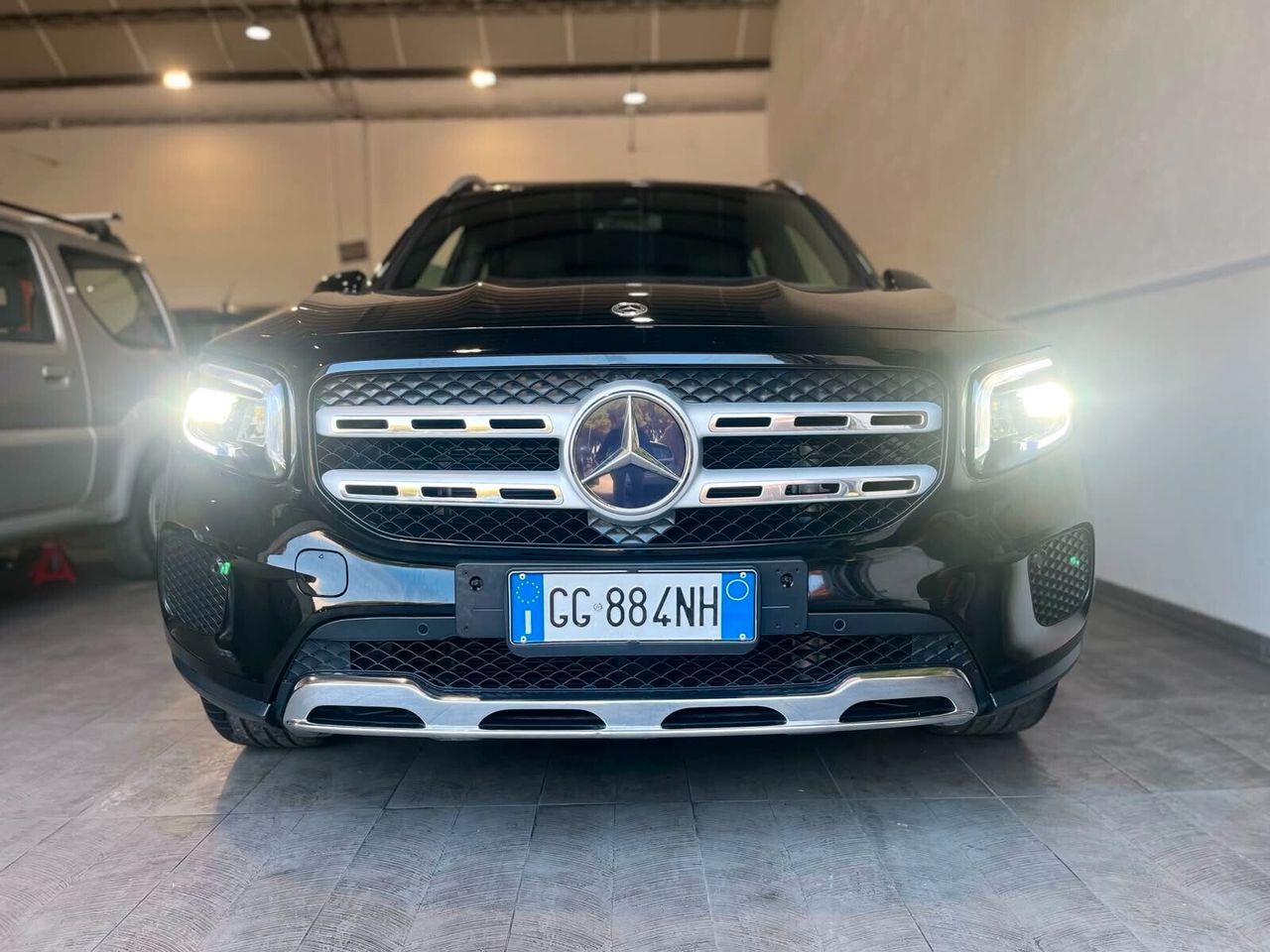 MERCEDES-BENZ MERCEDES BENZ GLB 200 D *4MATIC *AUTOMATIC*UNICO