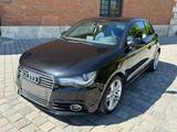 Audi A1 Xenon 17 Zoll Alu 2.Hand Sportsitze S Line Op - Audi A1: Sportwagen