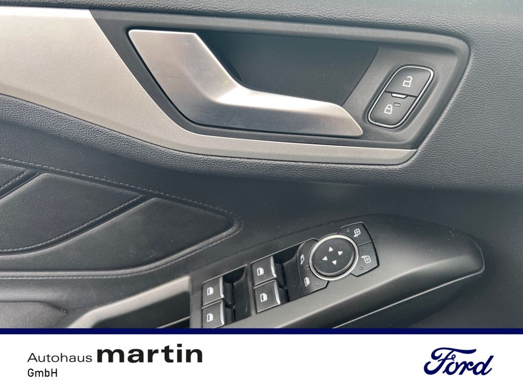 Fahrzeugabbildung Ford Focus 1.5 Cool&Connect PDC SYNC FSE NAVI SHZ