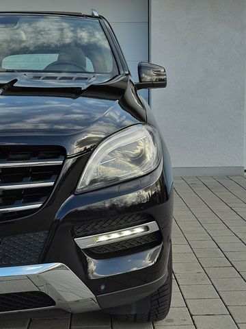 Mercedes-Benz ML 350 CDI BlueTec 4-Matic/Pano/AhK/ILS/19"/Eu6